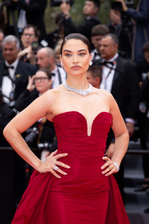 Shanina Shaik at Cannes Film Festival Opening Ceremony 6