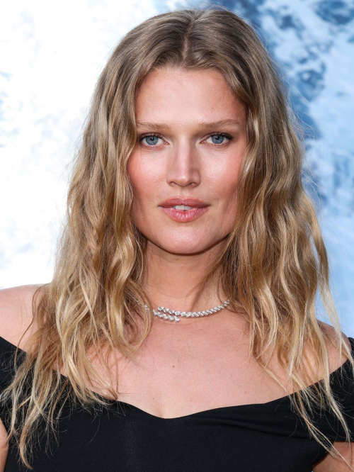 Toni Garrn at Montblanc Event Celebrating 100 Year Anniversary of Meisterstück Pen in Los Angeles 5