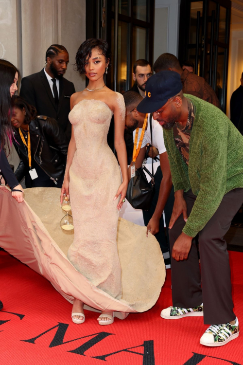 Tyla Leaves Mark Hotel for Met Gala in New York 2