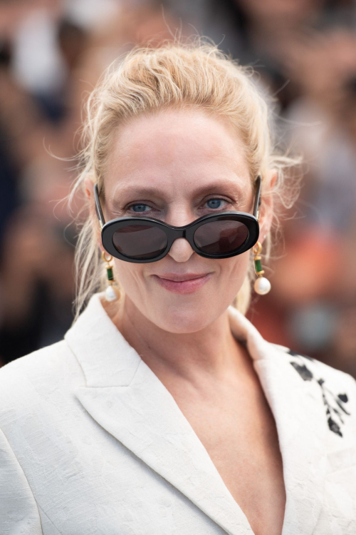 Uma Thurman at Oh Canada Photocall at 77th Cannes Film Festival 4