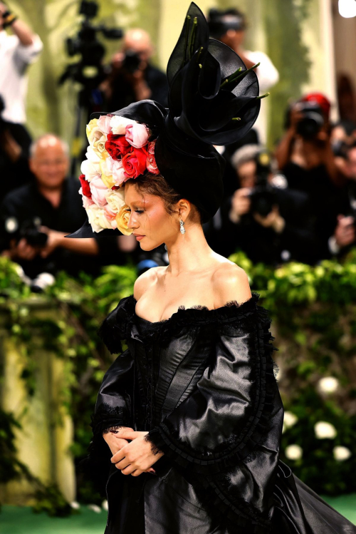 Zendaya at Met Gala Celebrating Sleeping Beauties in New York 6