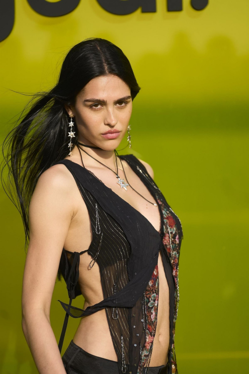 Amelia Hamlin at Desigual Fashion Show Photocall Barcelona