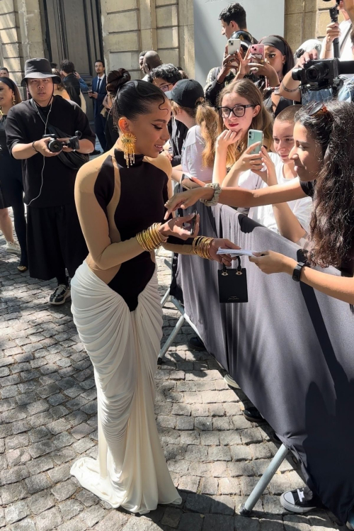 Anitta Arrives at Schiaparelli Show at PFW Haute Couture in Paris 3