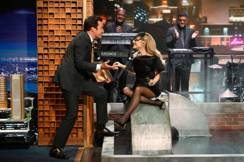 Ariana Grande at Tonight Show Starring Jimmy Fallon 5