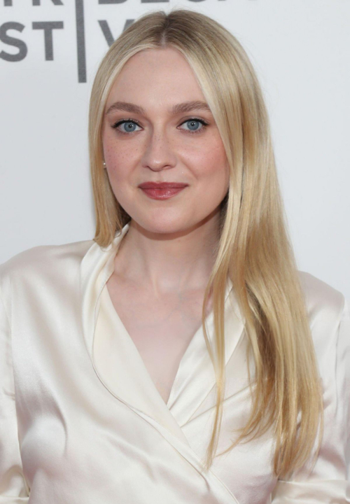 Dakota Fanning at Mastermind: To Think Like A Killer Premiere at 2024 Tribeca Festival in New York 1