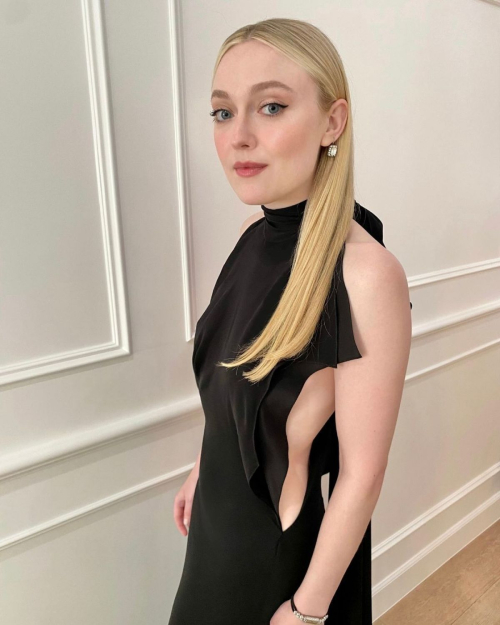 Dakota Fanning Indiewire Honors Photoshoot 5