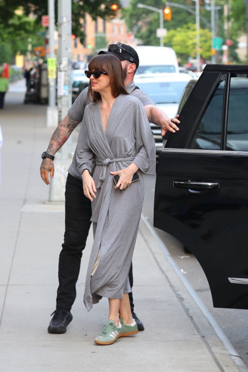 Dakota Johnson in a Robe on the Set of Materialists in New York 5