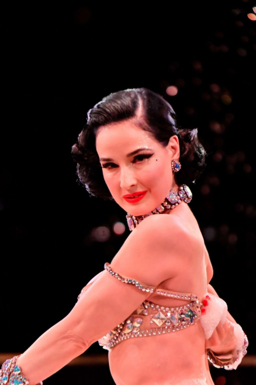 Dita Von Teese Alexis Mabille Haute Couture Fall Winter Show Paris 1