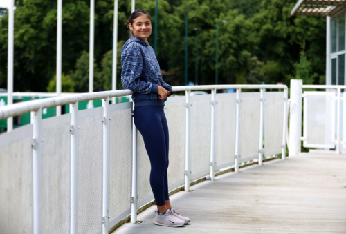 Emma Raducanu at Press Conference and Poses for Media Photos at Rothesay Open in Nottingham 1