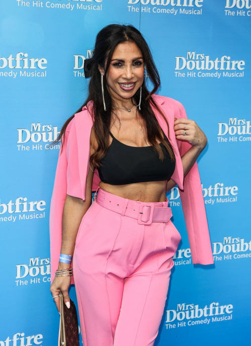 Francine Lewis at Mrs. Doubtfire The Musical Anniversary Performance in London 5