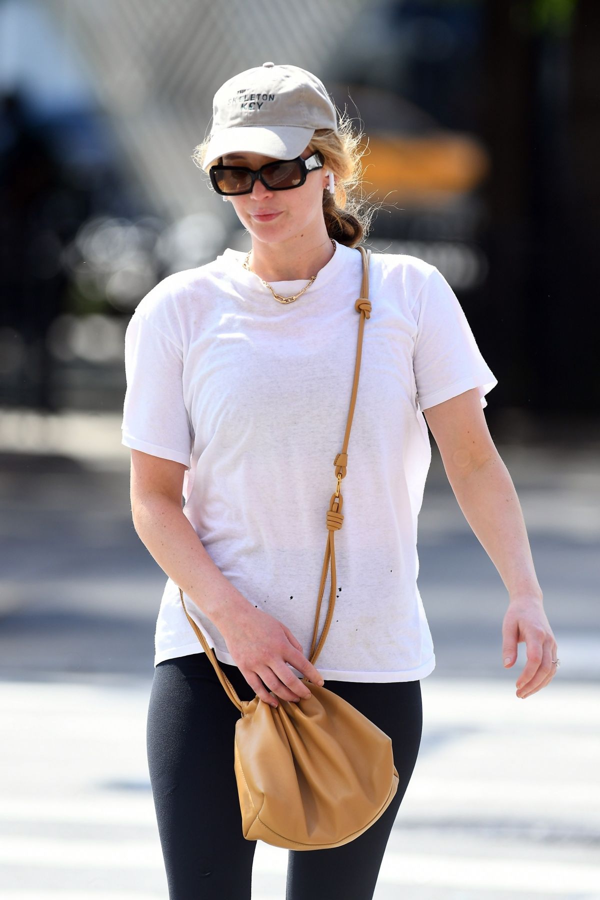 Jennifer Lawrence Out and About in New York