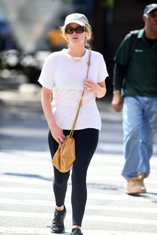 Jennifer Lawrence Out and About in New York 3