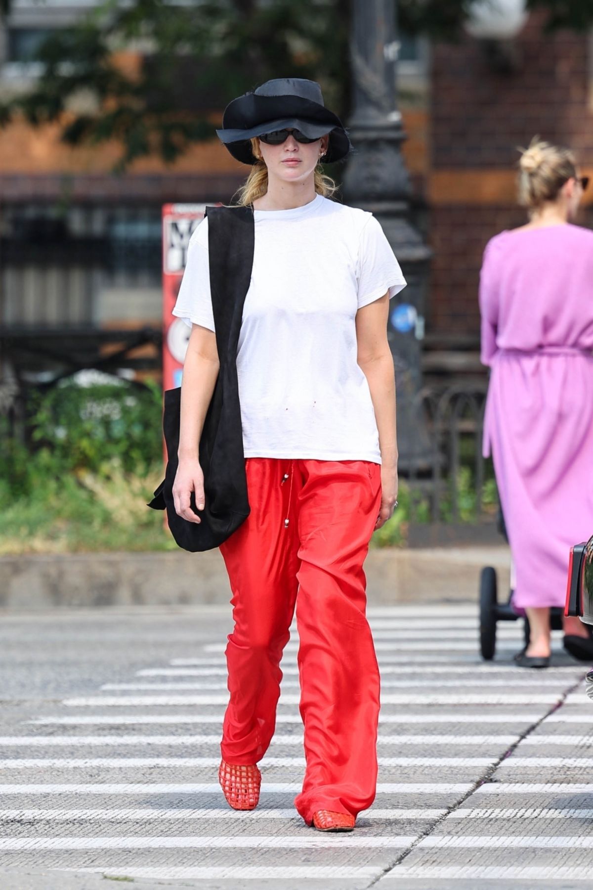 Jennifer Lawrence Out for a Summer Stroll in New York