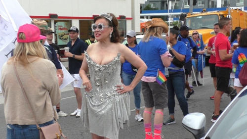 Jennifer Tilly Joins Pride Parade in Hollywood 5