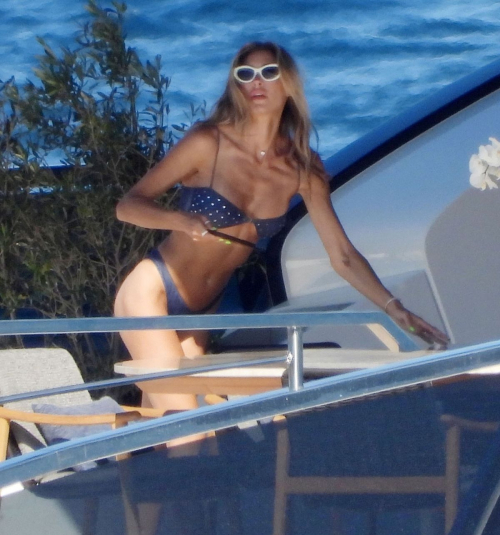 Jessica Serfaty in Bikini in Portofino 3