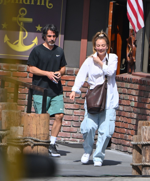 Kaley Cuoco and Tom Bateman on the Set of Based on a True Story in Pasadena 1