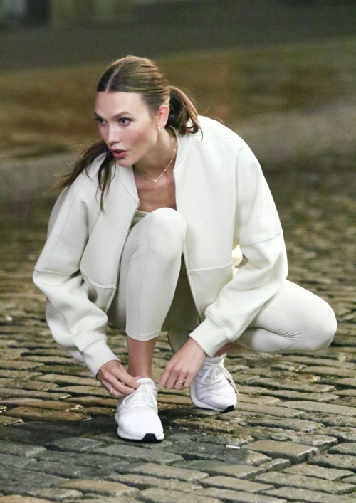 Karlie Kloss on the Set of a Commercial in New York 1