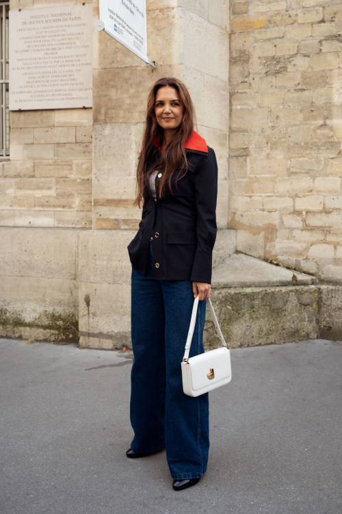 Katie Holmes Arrives at Patou Haute Couture Fall/Winter Show at Paris Fashion Week 1