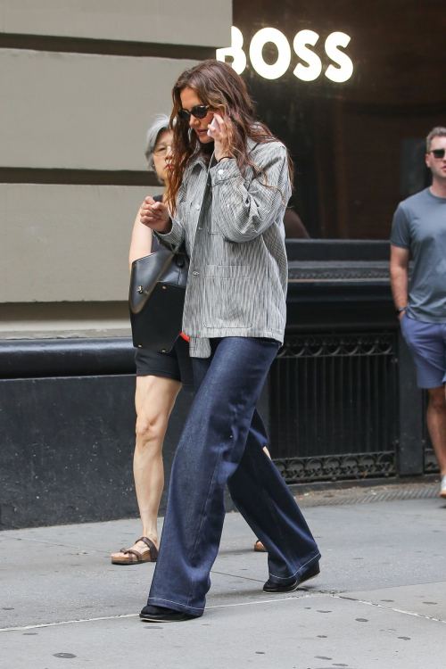 Katie Holmes Leaves an A.P.C. Clothing Event in New York 2