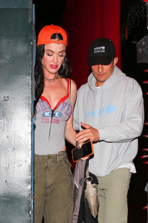 Katy Perry and Orlando Bloom Attend Evening with Ellen DeGeneres in Los Angeles 6