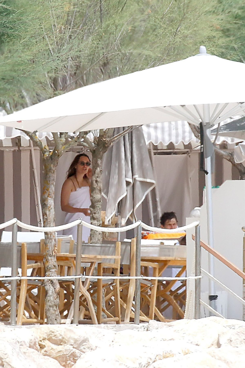 Keira Knightley on the Beach South of France 1