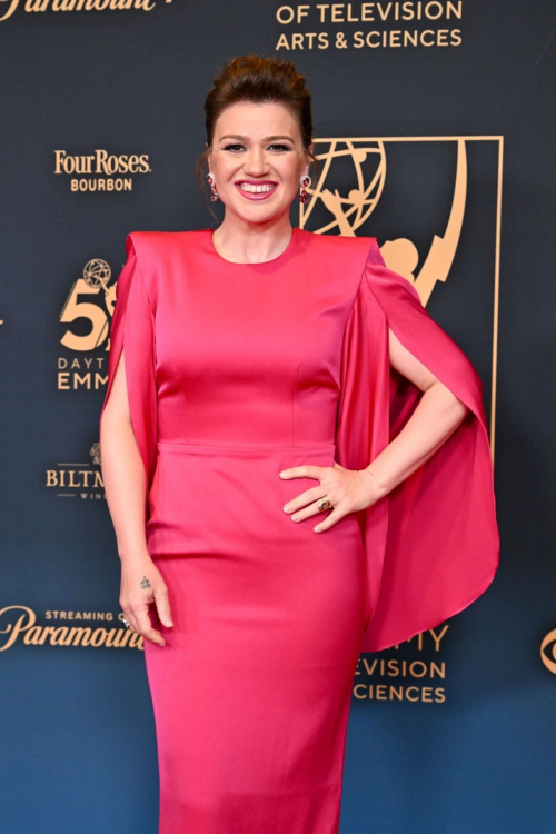 Kelly Clarkson at 51st Daytime Emmy Awards in Los Angeles