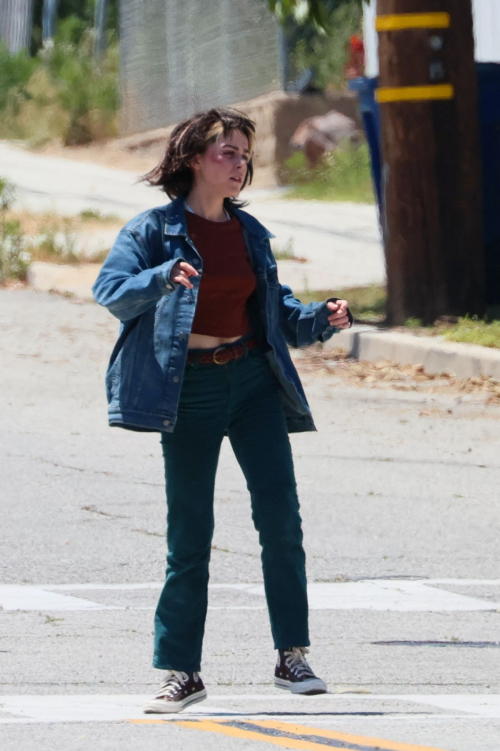 Kiernan Shipka on the Set of Stone Cold Fox in Piru 6