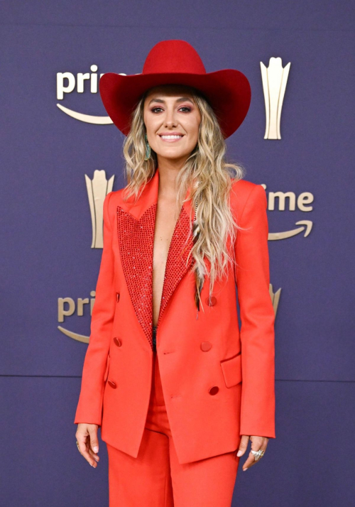 Lainey Wilson at 59th Academy of Country Music Awards in Frisco 1