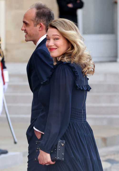 Lea Seydoux Arrives at Presidential Palace Elysee for Official State Dinner in Paris 4