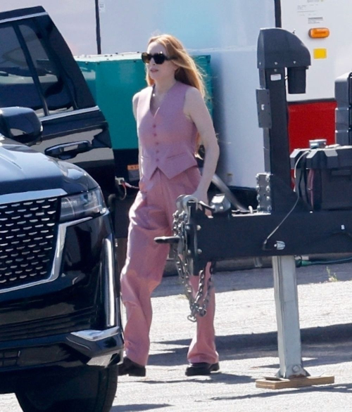 Lindsay Lohan on Set of Freaky Friday 2 in Los Angeles 4