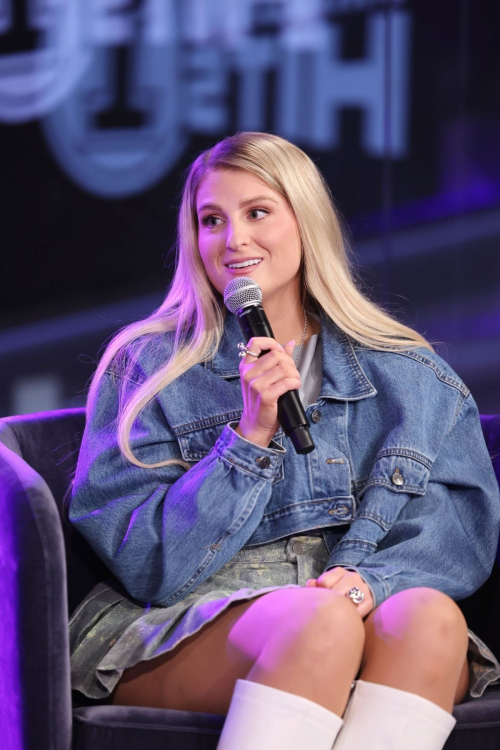 Meghan Trainor at SiriusXM Studio in Los Angeles 1