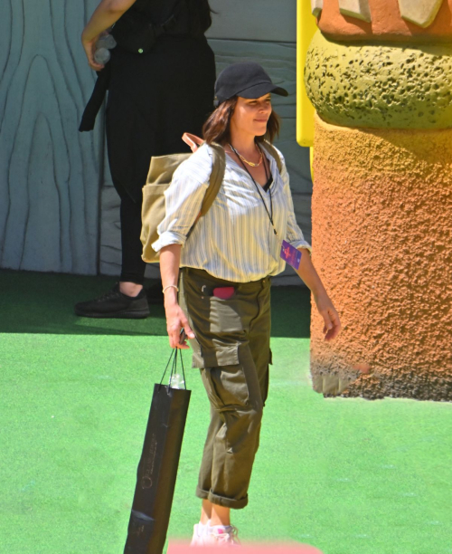 Neve Campbell Out at Universal Studios 1