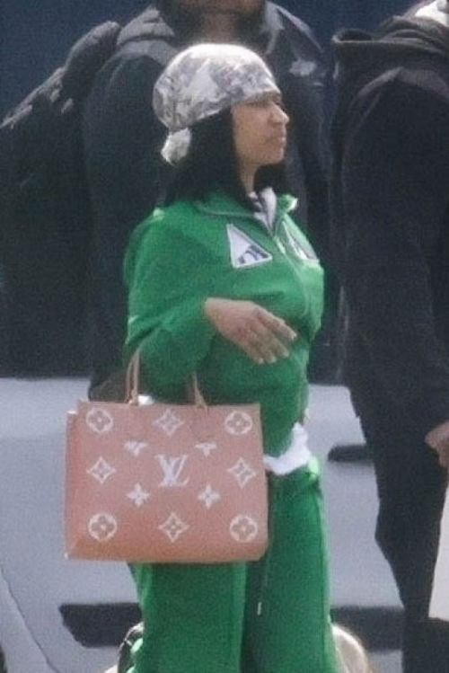 Nicki Minaj Flying Private to Paris After Her Arrest in Amsterdam 1