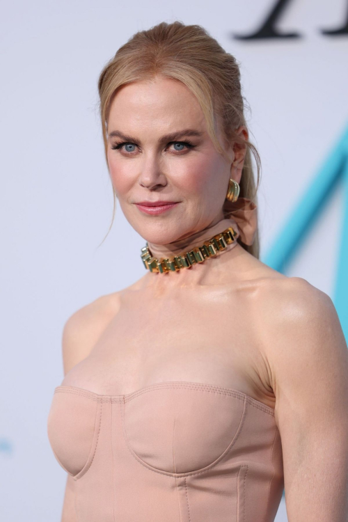 Nicole Kidman at A Family Affair Premiere in Los Angeles 1