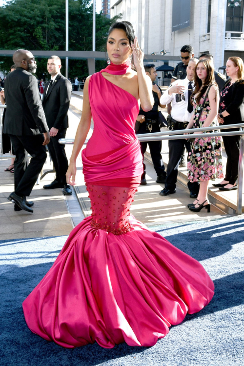 Nicole Scherzinger Arrives at 77th Annual Tony Awards in New York 5