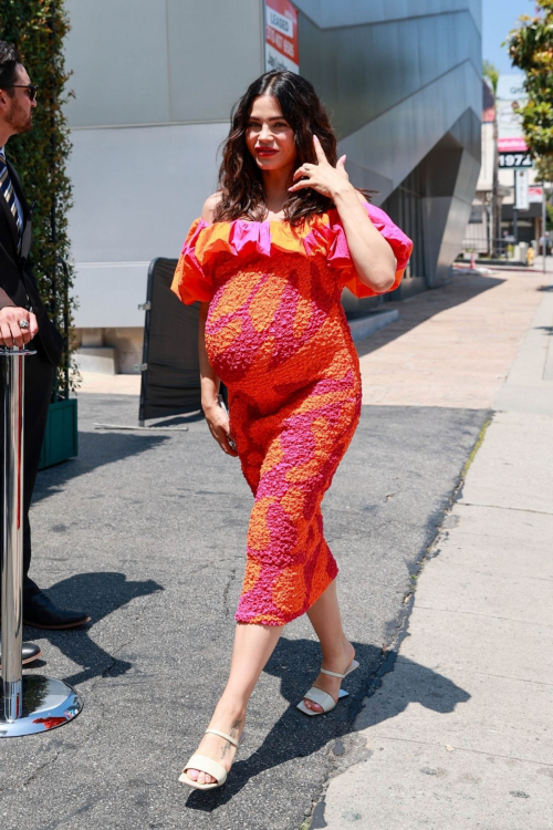 Pregnant Jenna Dewan Arrives at Jeremy Scott‚Äôs Cybex Launch Party in West Hollywood 6