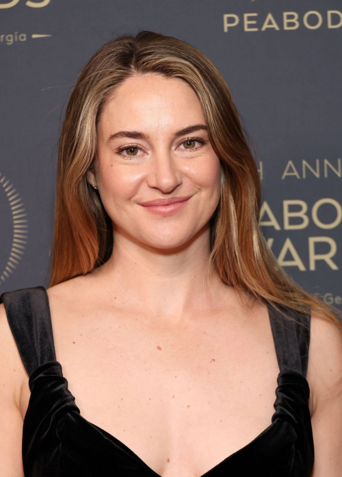 Shailene Woodley at Peabody Awards in Beverly Hills 2