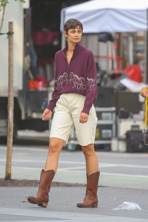 Taylor Hill Shooting a Video in Washington Square Park in New York 3