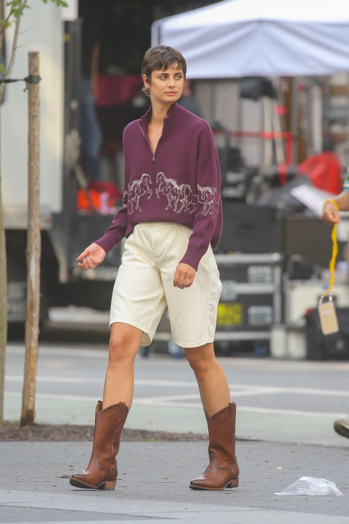 Taylor Hill Shooting a Video in Washington Square Park in New York 4