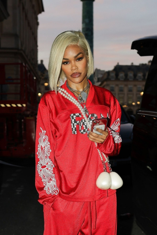 Teyana Taylor Arrives at Place Vendome at Paris Fashion Week 4