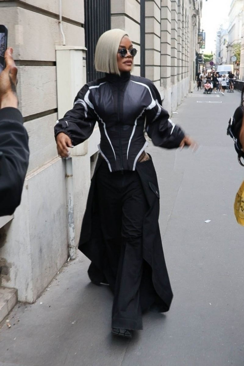 Teyana Taylor Arrives at Vogue World: Paris at Place Vendome 4