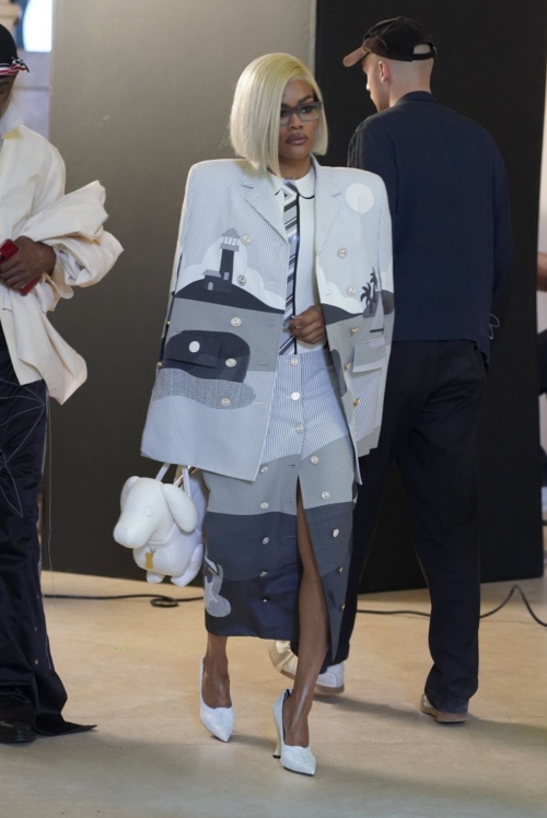 Teyana Taylor at Thom Browne Haute Couture Fall/Winter 2024-2025 Show at Paris Fashion Week 1