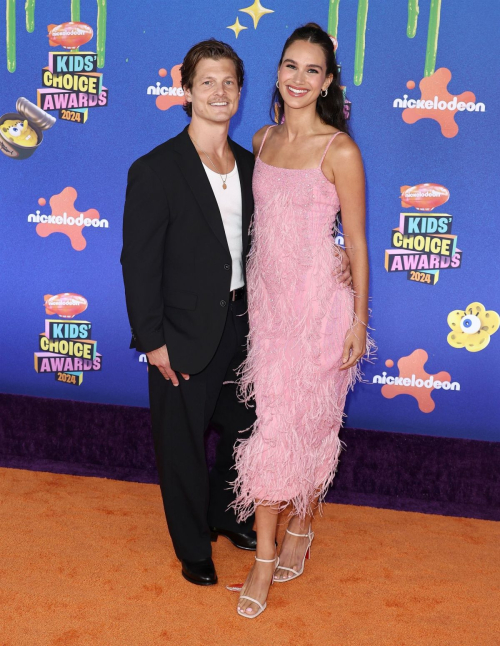 Abbie Herbert at Nickelodeonís Kidsí Choice Awards Santa Monica 2