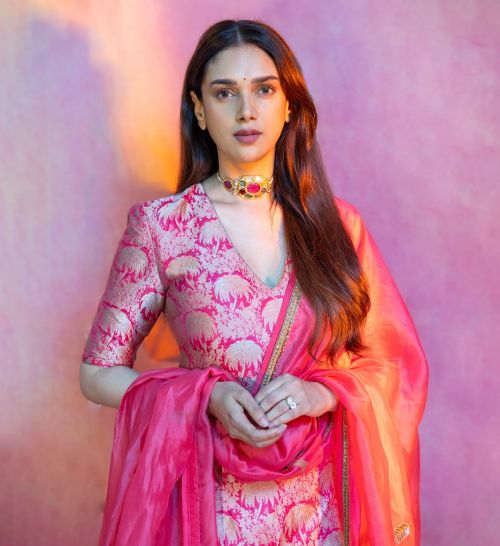 Aditi Rao Hydari wears Pink Sharbathi Sharara For Sona and Za’s Shaadi Wedding, July 2024 3