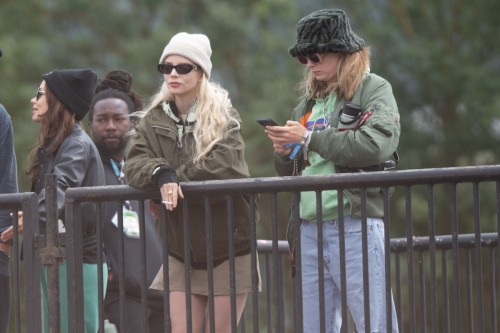 Anya Taylor-Joy Cara Delevingne Glastonbury Festival 2024 6