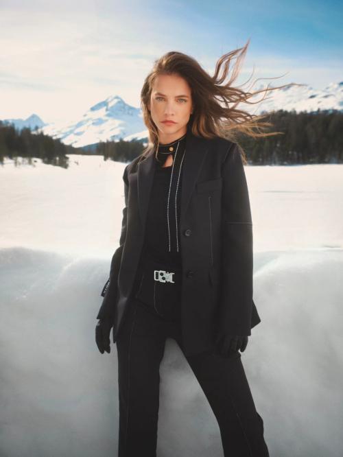 Barbara Palvin Ports 1961 Fall/Winter 2024 Collection 2