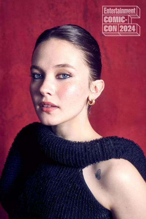 Cailee Spaeny SDCC 2024 Portrait 1