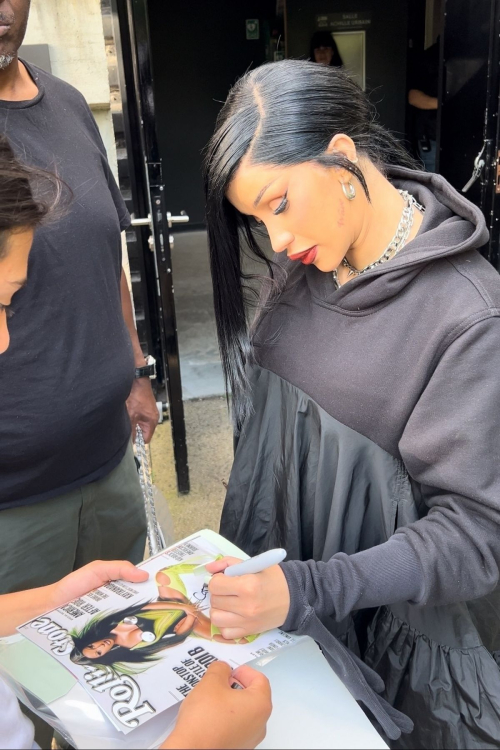 Cardi B Signs Autographs for Fans Leaving The Zoo Paris