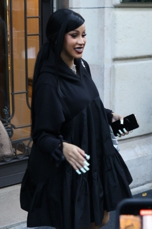 Cardi B Signs Autographs for Fans Leaving The Zoo Paris 1