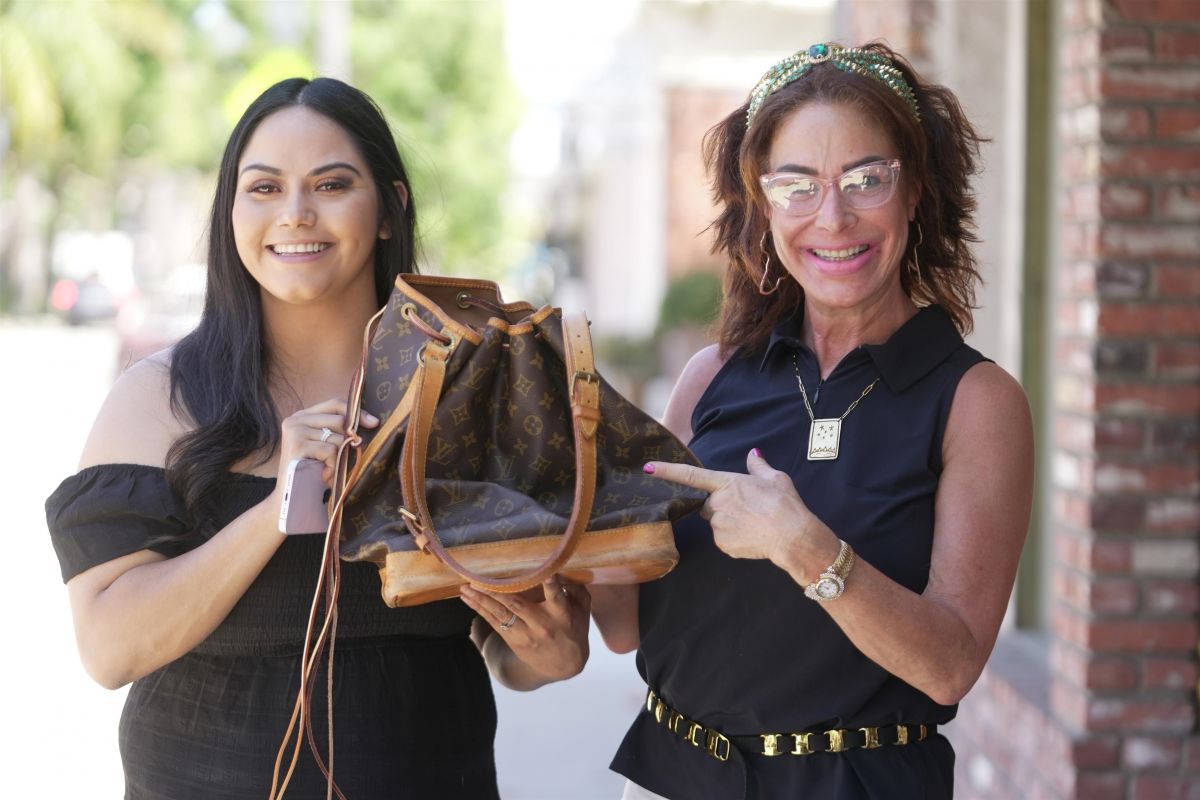 Claudia Wells, Nancy Allen and Jessica Quilantan Outside Armani Wells in Studio City